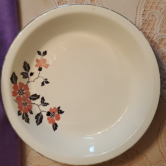 1930’s Vintage Hall China Poppy Radiance Pie Plate - Picture 2 of 7
